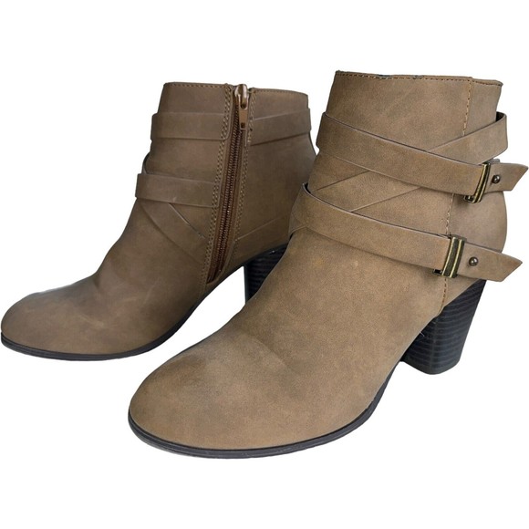 Suede Brown Heeled Strappy Buckle Zippered Womens 8 Ankle Boots Booties - Picture 9 of 14